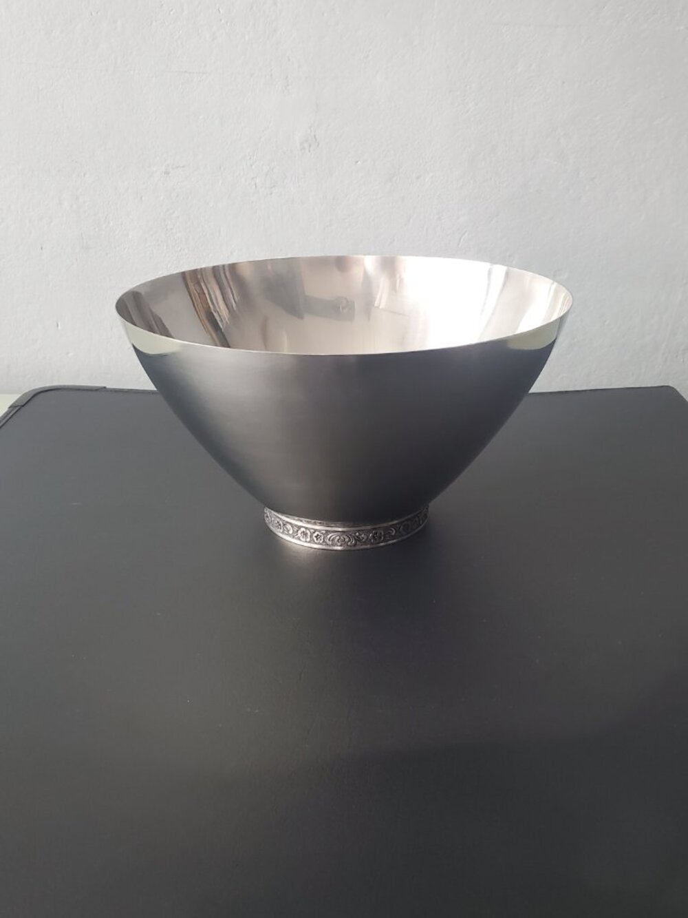 Vintage Oneida Stainless Steel Serving Bowl: Embossed Floral Pedestal